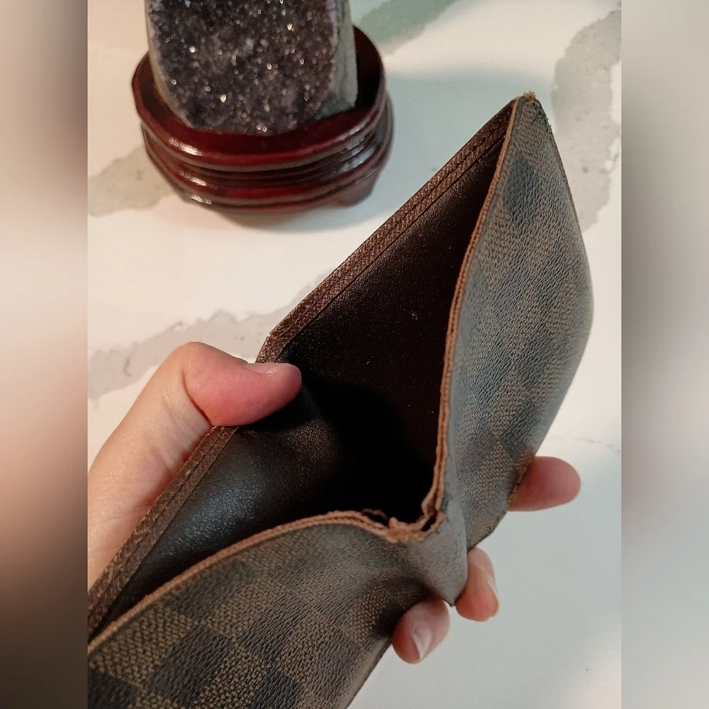 Authentic Louis Vuitton Damier folding wallet coin case vintage